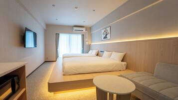 Twin Room | Desk, free WiFi, bed sheets