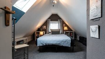 4 chambres, fer et planche à repasser, Wi-Fi, draps fournis