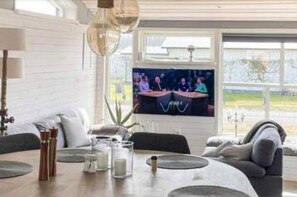 Family House, 3 Bedrooms, Refrigerator & Microwave (Skummeslöv Beach Home B) | Living area - Skummeslöv Family Hosue (Skummesloevsstrand)