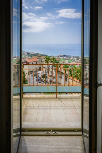 Perez Palace, Paradise Room