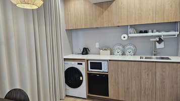 Deluxe Triple Room | Interior