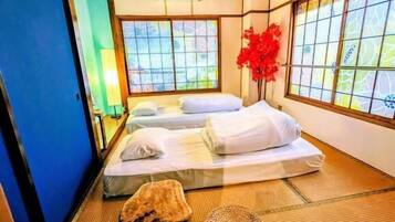 Economy Twin Room
