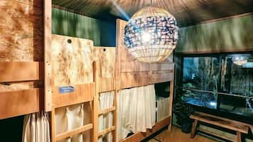 Economy Shared Dormitory, Mountain View | Interior