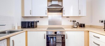 Stay in Birmingham 2 bed 1 Bath With Wifi