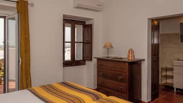 Standard Double or Twin Room, Valley View | Minibar, WiFi (free), bed sheets