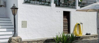 Dom Nuno by Horta da Moura