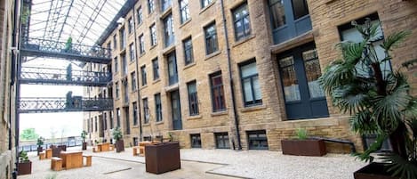 Apartment, 2 Bedrooms | Exterior
