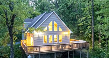 Family Time in Love, Virginia: Mountain Cabin Getaway