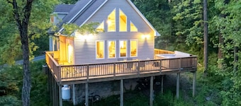 Family Time in Love, Virginia: Mountain Cabin Getaway