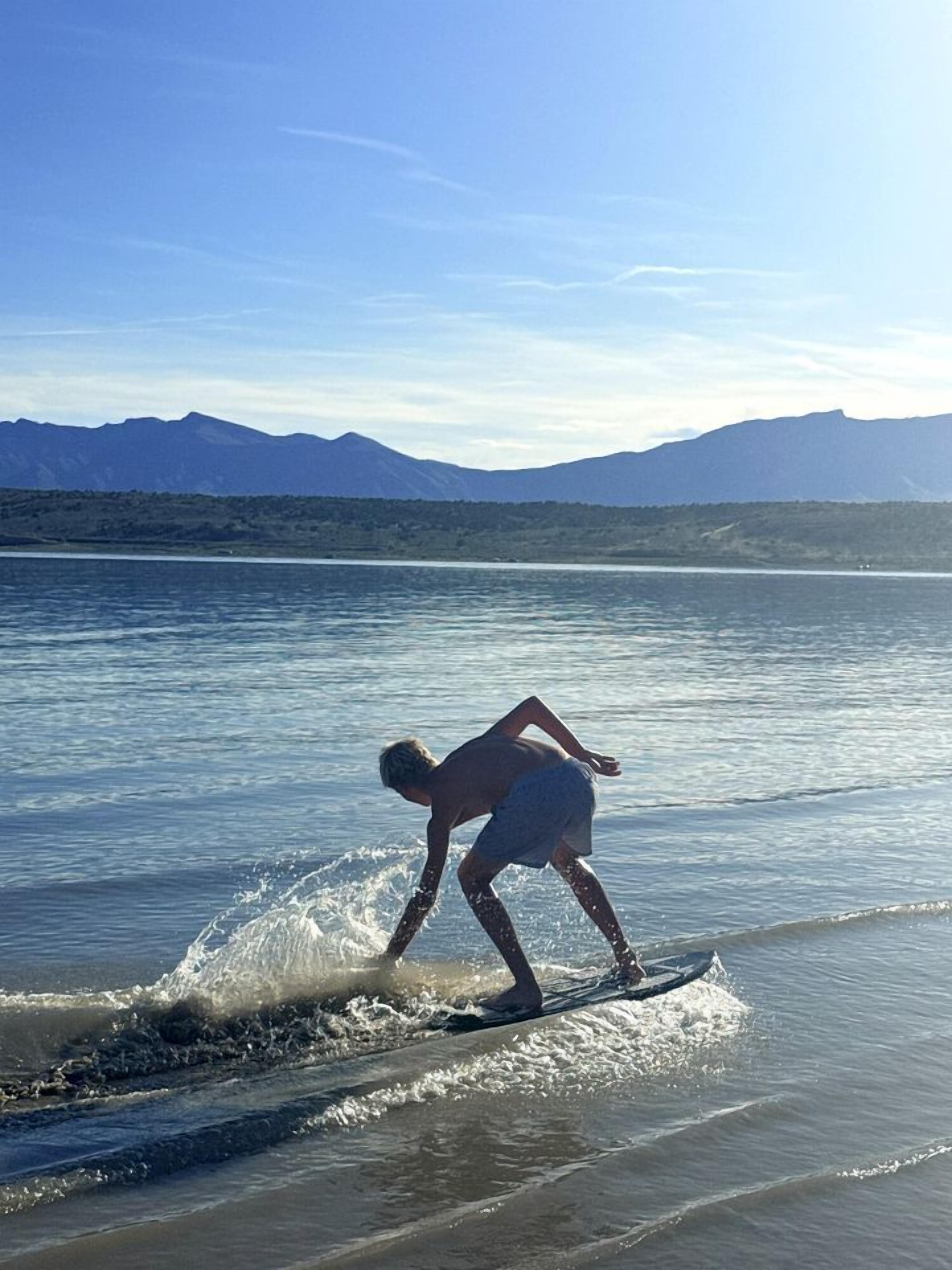 Beach nearby, sailing, kayaking, fishing