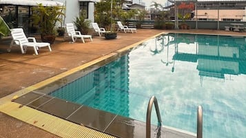 Utomhuspool