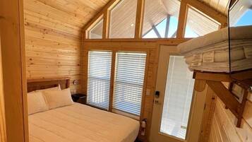 3 chambres, fer et planche à repasser, Wi-Fi, literie fournie