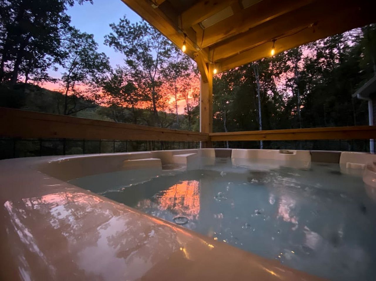 Outdoor spa tub