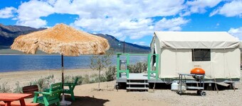 Beautiful Tented Cabin with Stunning Reservoir Views for a Unique Glamping Getaway in Bridgeport, California