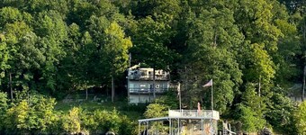 Enormous Cabin Fully Loaded Dock for Water Sports in Tennessee
