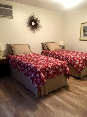 1 Schlafzimmer, Bügeleisen/Bügelbrett, Reisekinderbett, WLAN