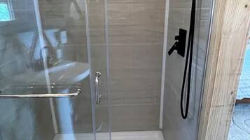 Towels, toilet paper