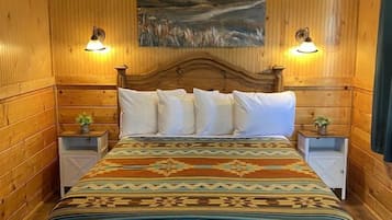 1 bedroom, desk, WiFi, bed sheets