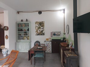 Comfort Apartment, Garden View | Interior - Laquilaelulivo (Chianciano Terme)