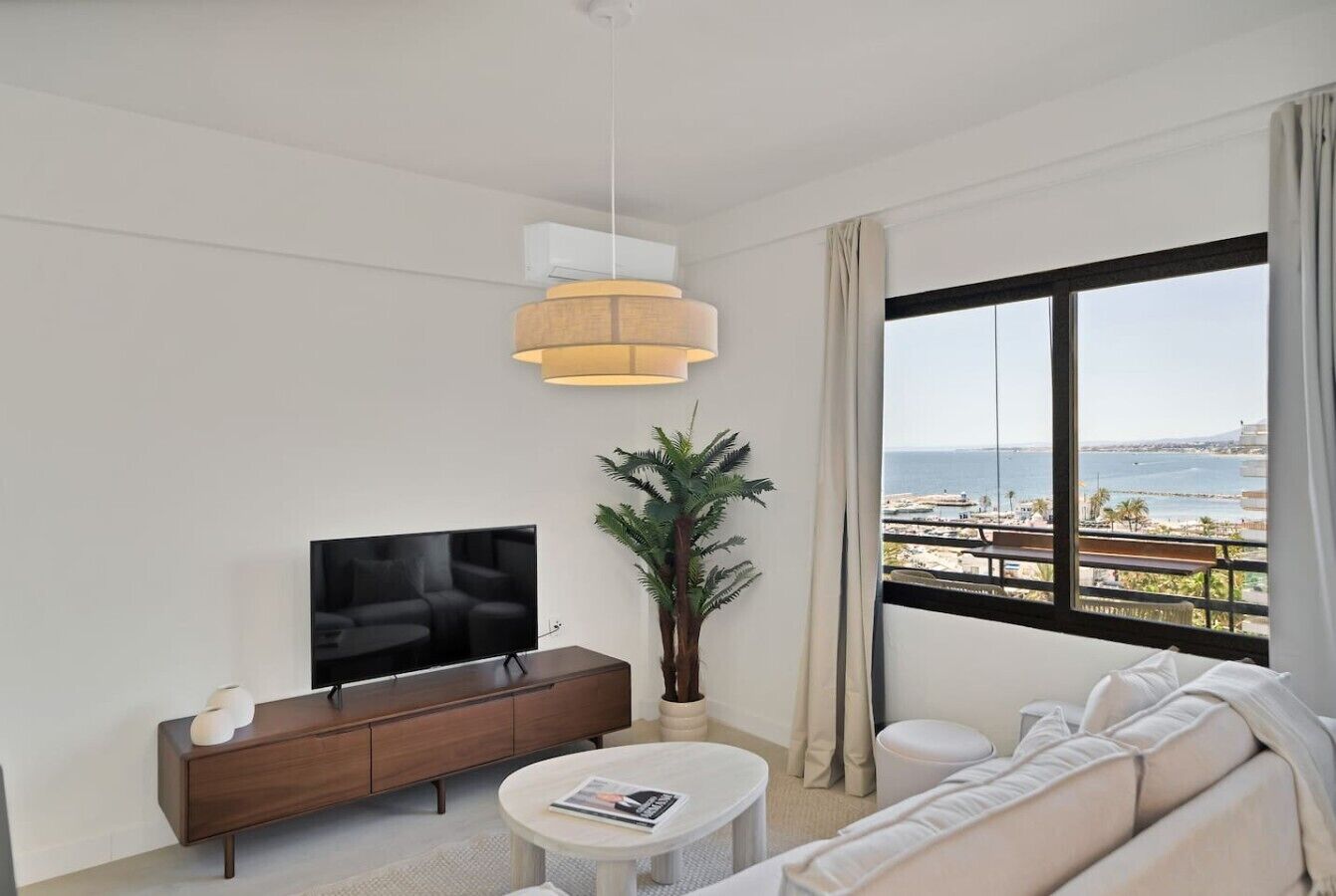 テレビ