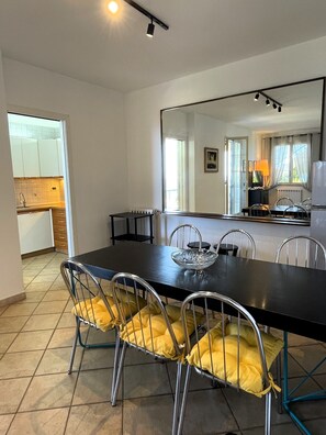 Dining - Apartment with sea view and Cefalù (Sicilia)