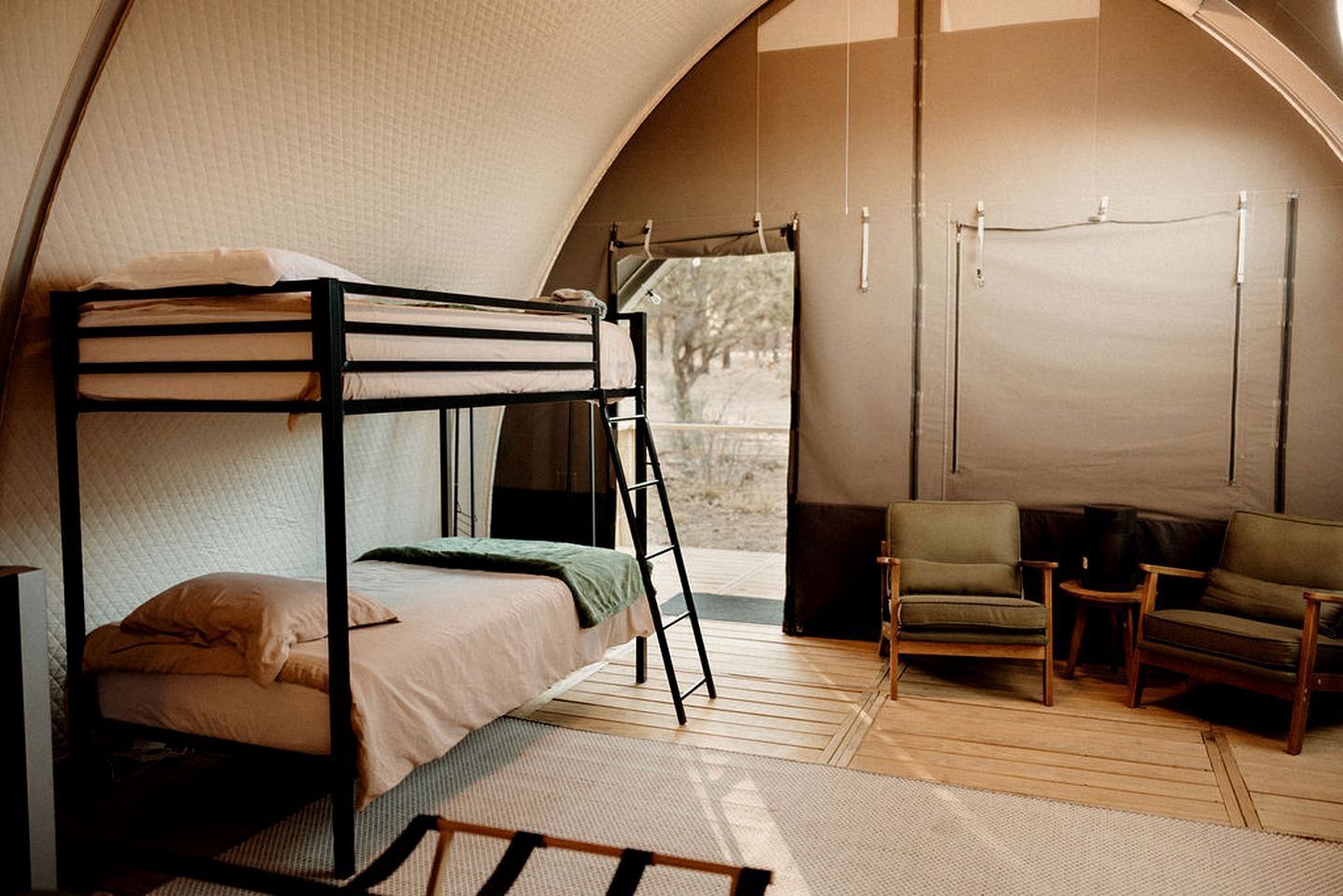 1 bedroom, travel cot, WiFi, bed sheets