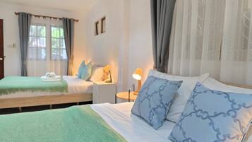 Iron/ironing board, WiFi, bed sheets