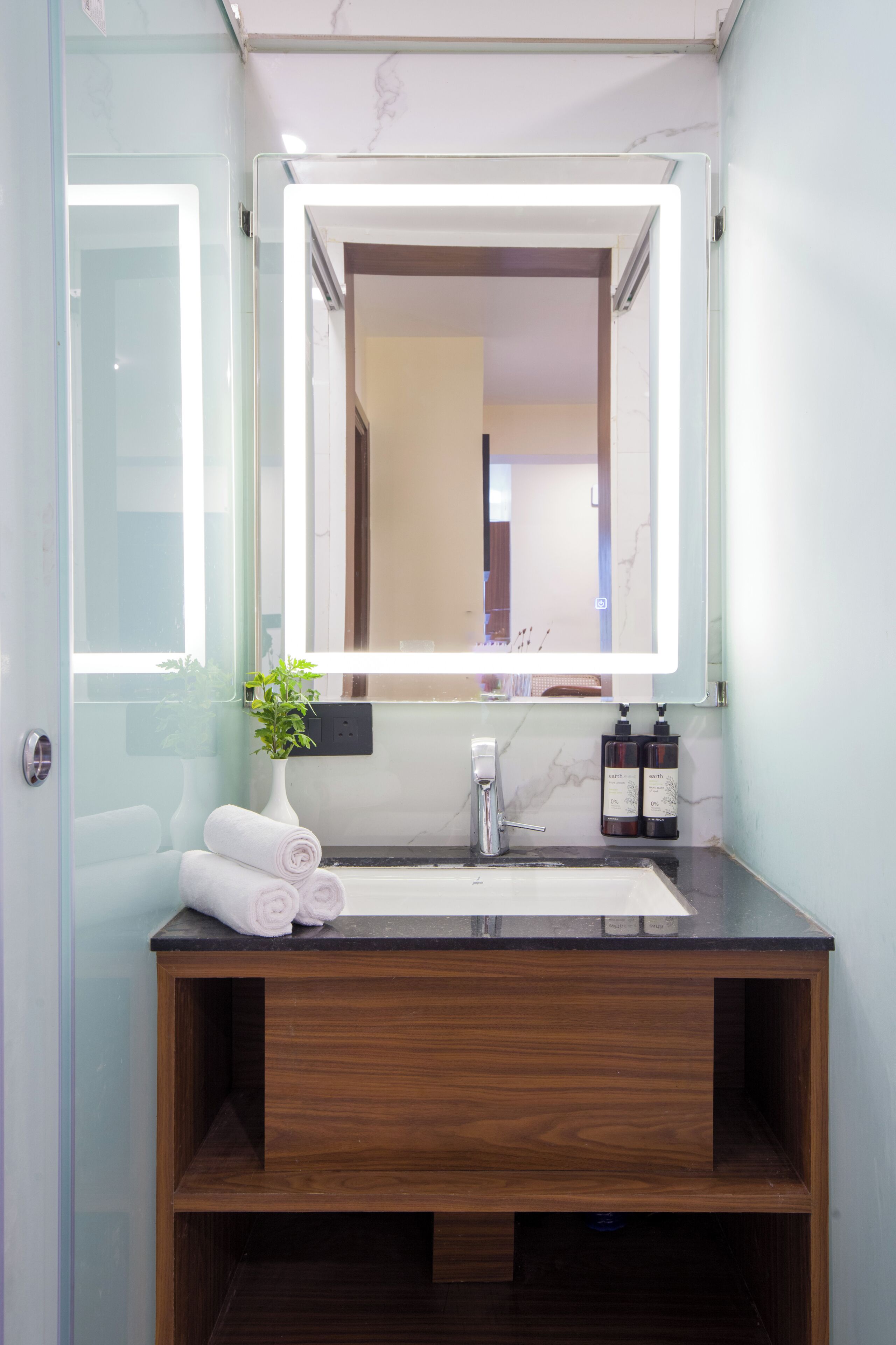 Superior Apartment, Garden View | Bathroom | Bidet