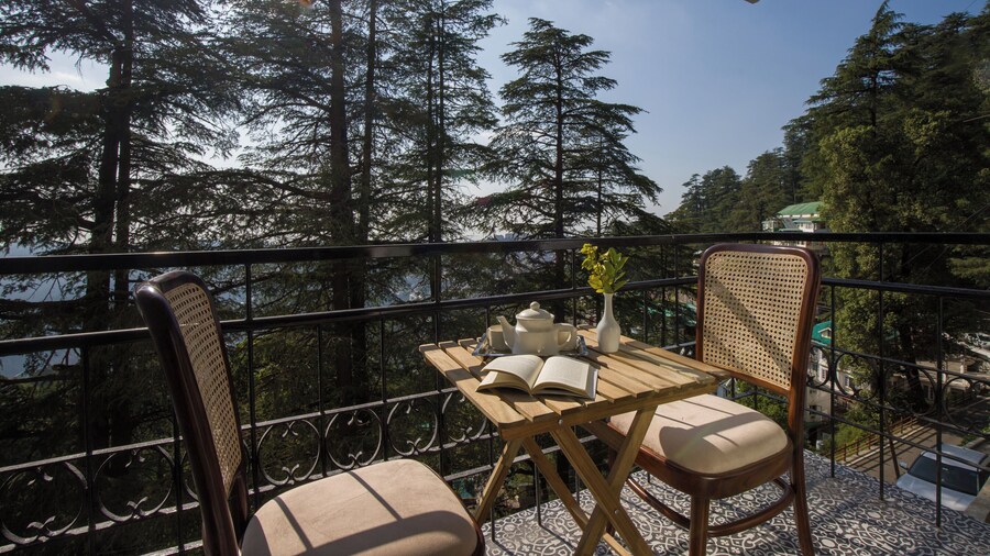 Alaya Stays Baljees Melville Divine 1BHK