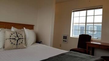 2 slaapkamers, een bureau, wifi, beddengoed