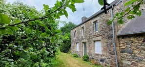 Exterior - Vrbo Property (Plusquellec)