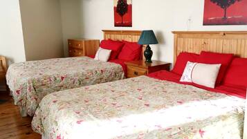 2 habitaciones, escritorio, wifi y ropa de cama