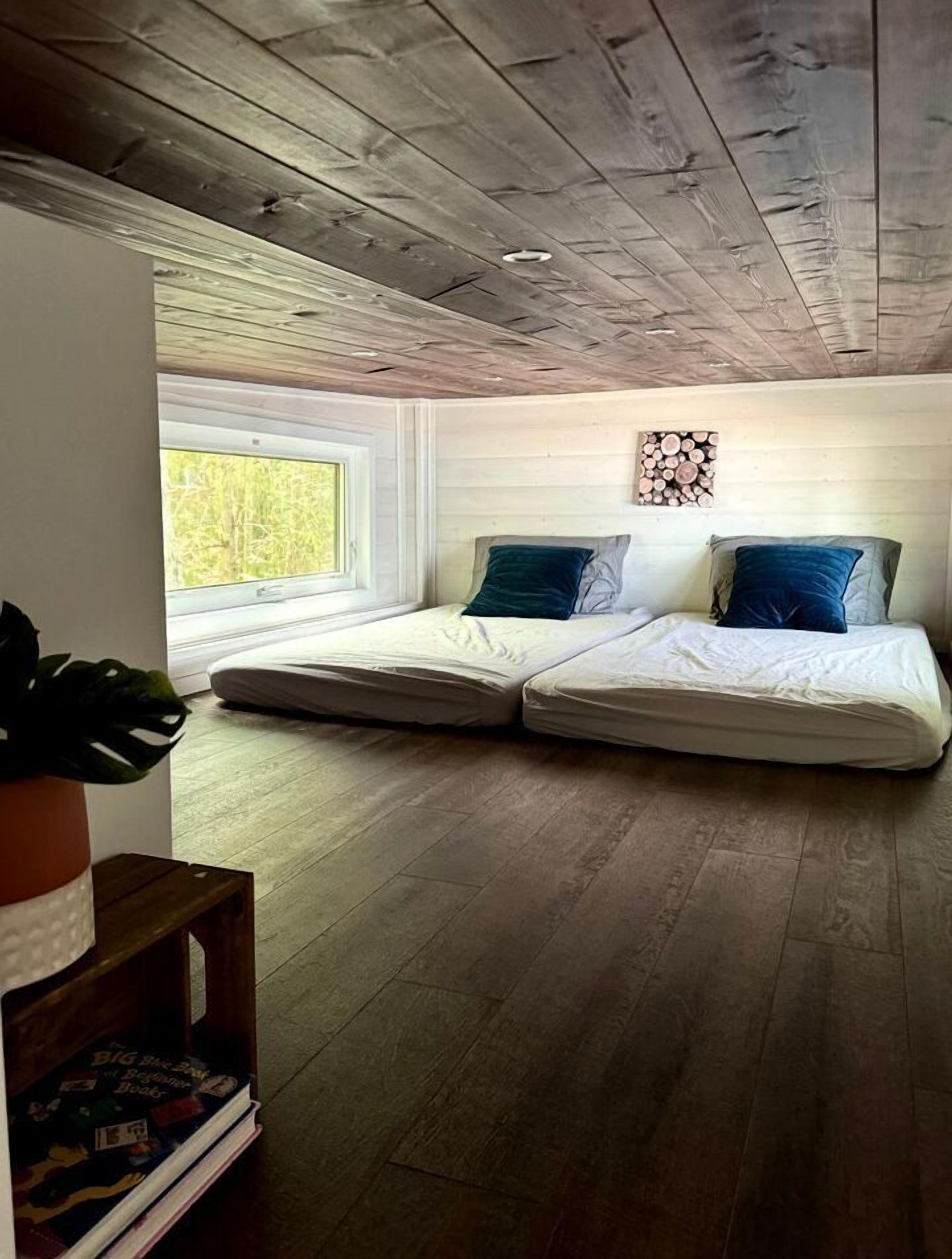 1 chambre, bureau, literie fournie