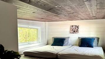 1 chambre, bureau, literie fournie