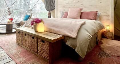 Gorgeous Modern Dome Surrounded by Nature for a Romantic Glamping Escape in Deer Lake, Ontario