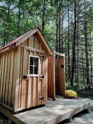 Incredible Dome Surrounded by Trees and Fantastic Vistas in Petawawa, Ontario
