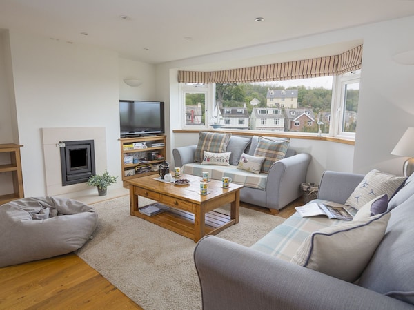 6 Knowle Court - Salcombe
