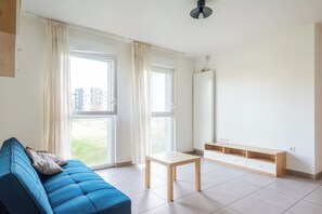 Living area - 111 - L'Herblinois - Wifi - Proche tram (Saint-Herblain)