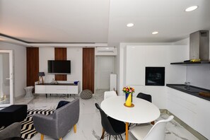 Dining - Extraordinary Beach house Becir (apartment 1) (Molunat)
