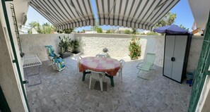 Outdoor dining - Benvenuti in paradiso - Casa di Lollo (San Pietro In Bevagna)