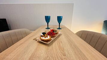 Comfort-Studio, 1 Doppelbett, Nichtraucher | Verdunkelungsvorhänge, kostenloses WLAN, Bettwäsche