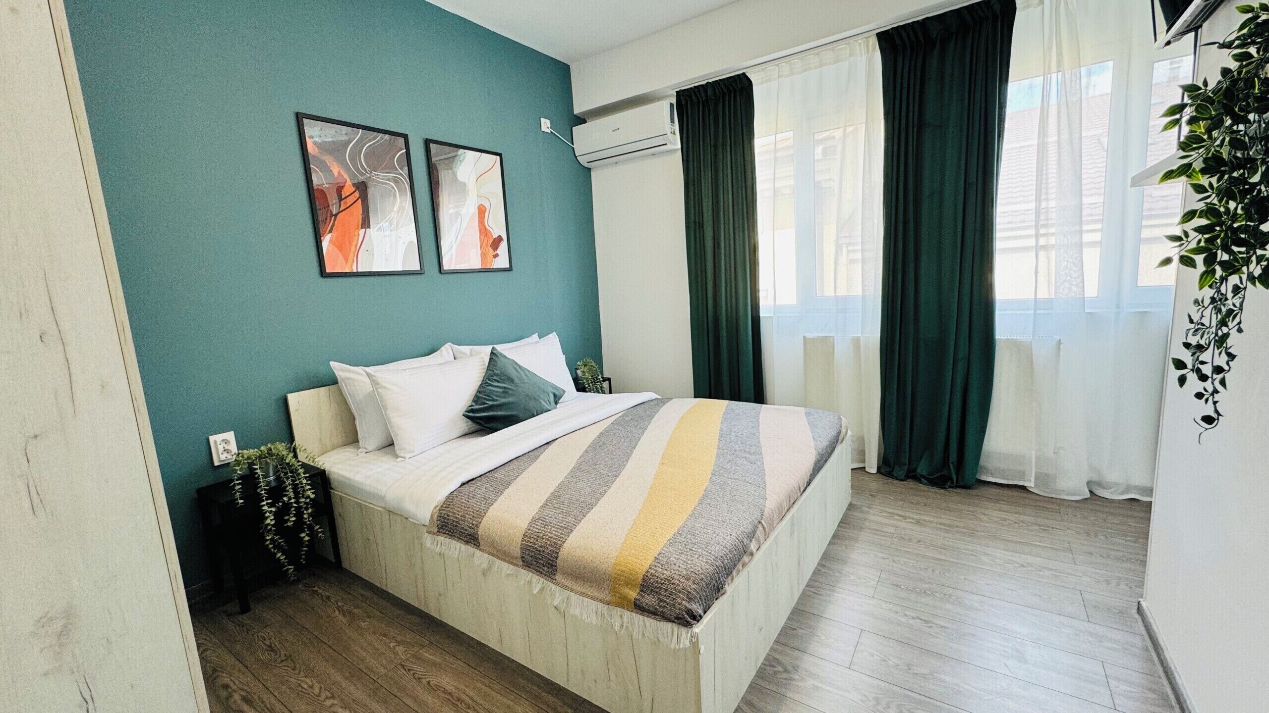 Apartamento conforto, 1 cama de casal e sofá-cama, para não fumantes | Cortinas blackout, ferros/tábuas de passar roupa, Wi-Fi de cortesia