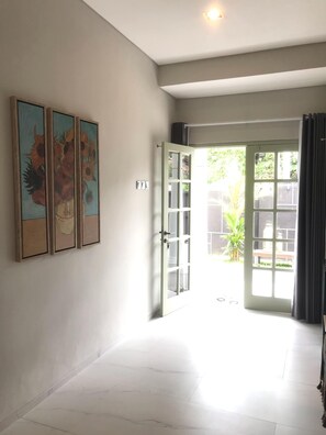 Interior - Private 3 Bedroom House with Full Kitchen and Living Room (Denpasar)