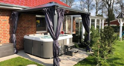 Holiday Home with Hot Tub and Sauna near Bernsteinsee