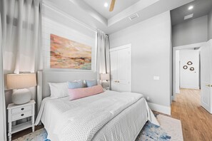 Room - The Pearl- Brand New Home-Private Pool-Elevator (MIRAMAR BEACH)