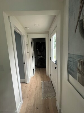 Interior - Pelican Cottage 2 King Suites, Golf Cart Available, Fire Pit & Beach Fun (Oak Island)