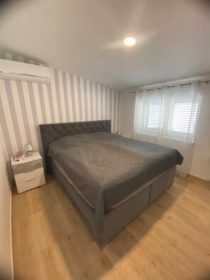 Room - Modern apartment with sea view in the old town of Crikvenica (Crikvenica)