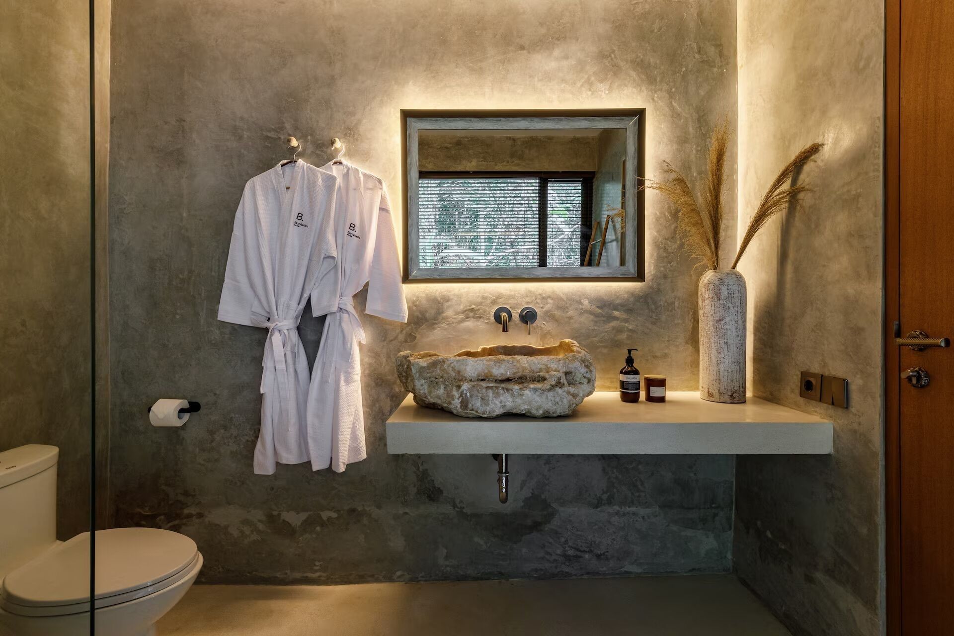 Exclusive Villa, 4 Bedrooms, Private Pool | Bathroom | Bathrobes, slippers, bidet