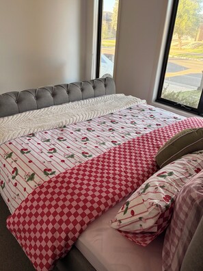 3 chambres, Wi-Fi gratuit, draps fournis