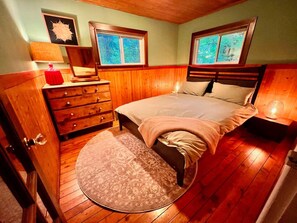 คอมฟอร์ทเคบิน, ห้องน้ำส่วนตัว, วิวภูเขา (Forest Cabin)